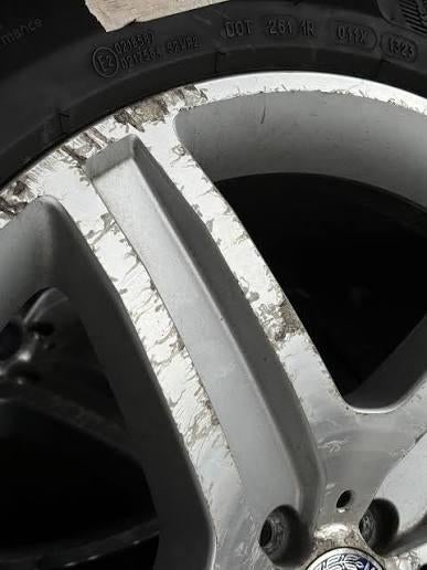 Réparation jante voiture fissuré ou griffer voiler