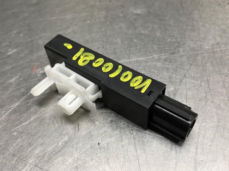 KEYLESS ACCESS ANTENNE Mazda CX-5 I (KE,GH) (|KD45676NXA|), Hitdorfer Straße 73
51371  Leverkusen, DE, Gebruikt, Mazda, Info@mazda.de