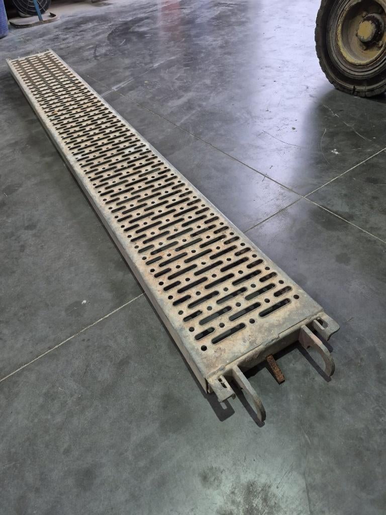 stelling vloer, Ophalen, Gebruikt, Gevelsteiger