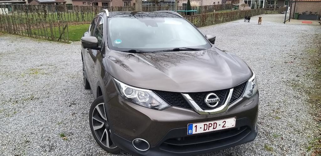 Nissan Qashqai 1.2 benzine , - gekeurd voor verkoop -, Auto's, Euro 5, Stof, Navigatiesysteem, 129 g/km
