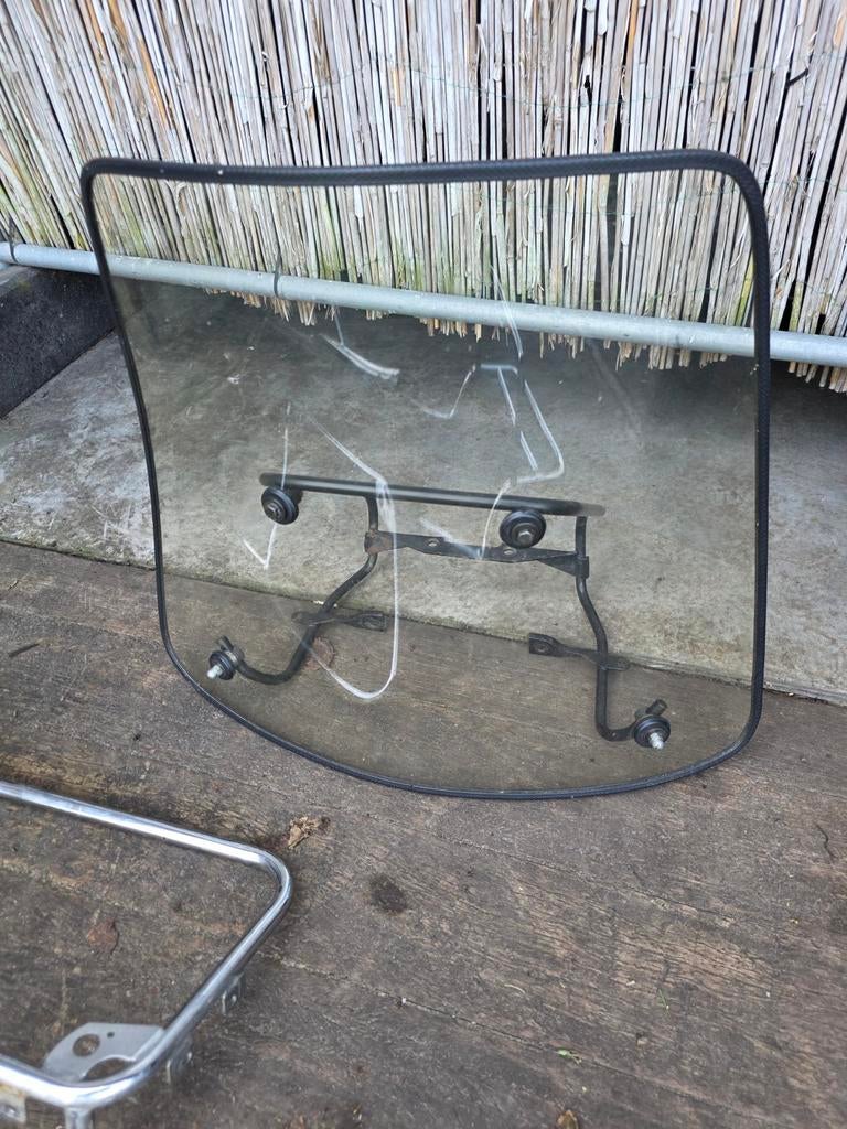 Pare-brise Bmw, Enlèvement