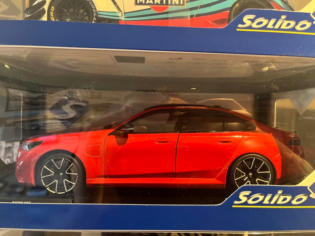 Bmw M5 Sedan, Hobby & Loisirs créatifs, Voitures miniatures | 1:18, Enlèvement, Comme neuf, Solido