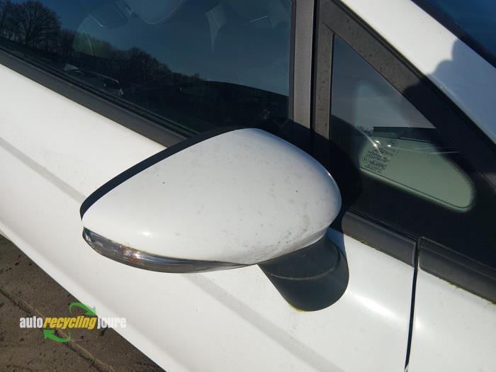 Buitenspiegel rechts van een Ford Fiesta, Auto-onderdelen, Spiegels, Ford, Gebruikt, 3 maanden garantie