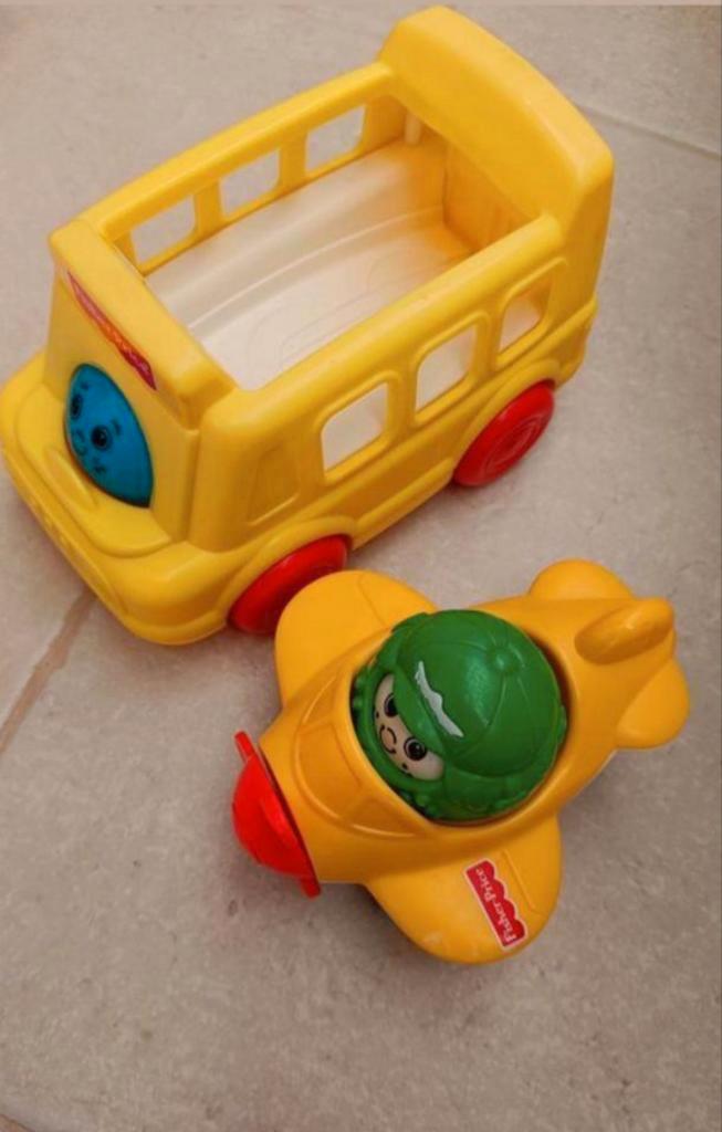 Fisher price bus en vliegtuig, Kinderen en Baby's, Speelgoed | Fisher-Price, Ophalen of Verzenden