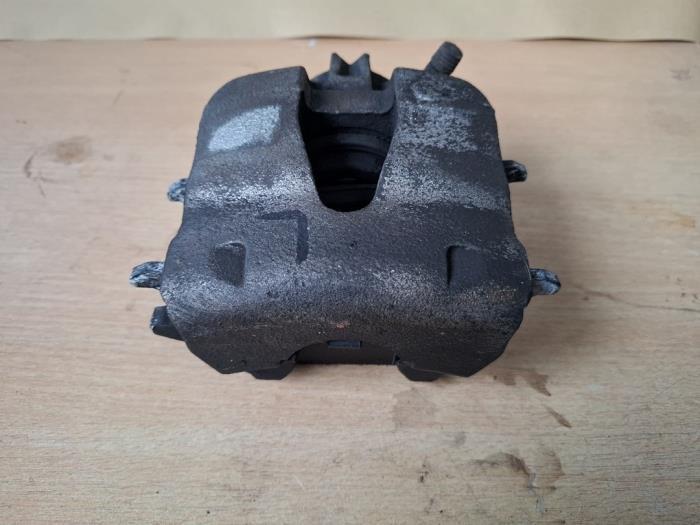 Etrier de frein (pince) avant gauche d'un Volkswagen Polo, Autos : Pièces & Accessoires, Volkswagen, -, 3 mois de garantie, Utilisé