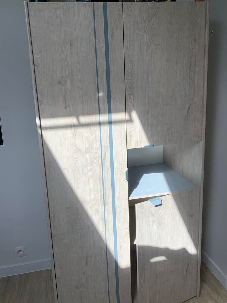 Kleerkast, Huis en Inrichting, Kasten | Kleerkasten, Met deur(en), Zo goed als nieuw, Modern / Scandinavisch, 150 tot 200 cm