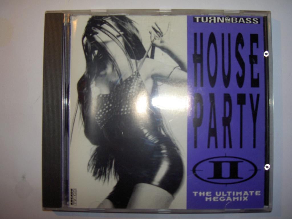 CD House Party II (L'ultime Megamix), CD & DVD, CD | Dance & House, Utilisé, Enlèvement ou Envoi