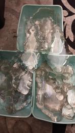 3 BACS DE PAMPILLES CRISTAL., Enlèvement