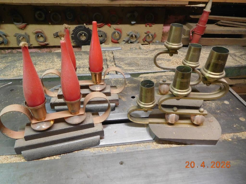 chandelier, Rouge, Enlèvement, Utilisé, Bois