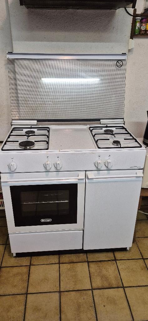 Gazinière, Electroménager, Enlèvement, Utilisé, Gaz, 4 zones de cuisson