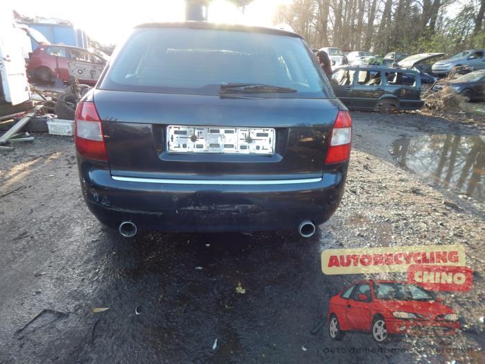 Feu arrière droit d'un Audi A4, -, 3 mois de garantie, Audi, Utilisé