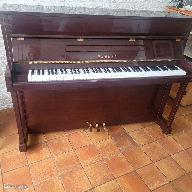 Yamaha piano model C-113, Muziek en Instrumenten, Piano's, Ophalen, Overige kleuren, Zo goed als nieuw, Piano