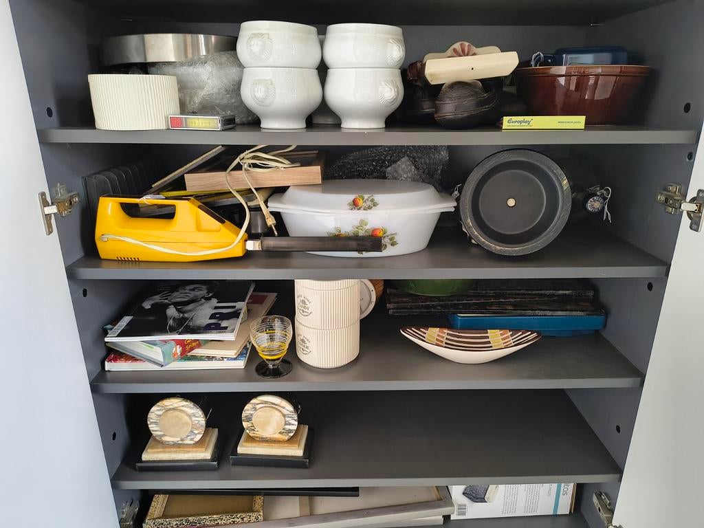 Les affaires de grand-mère, Maison & Meubles, Armoires | Armoires à chaussures, Enlèvement