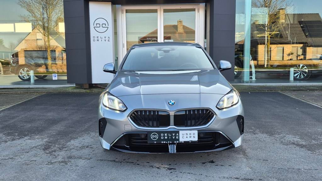 BMW 120 120i M Sport Automaat | Leder, Auto's, Gebruikt, Zwart, Leder, Bedrijf