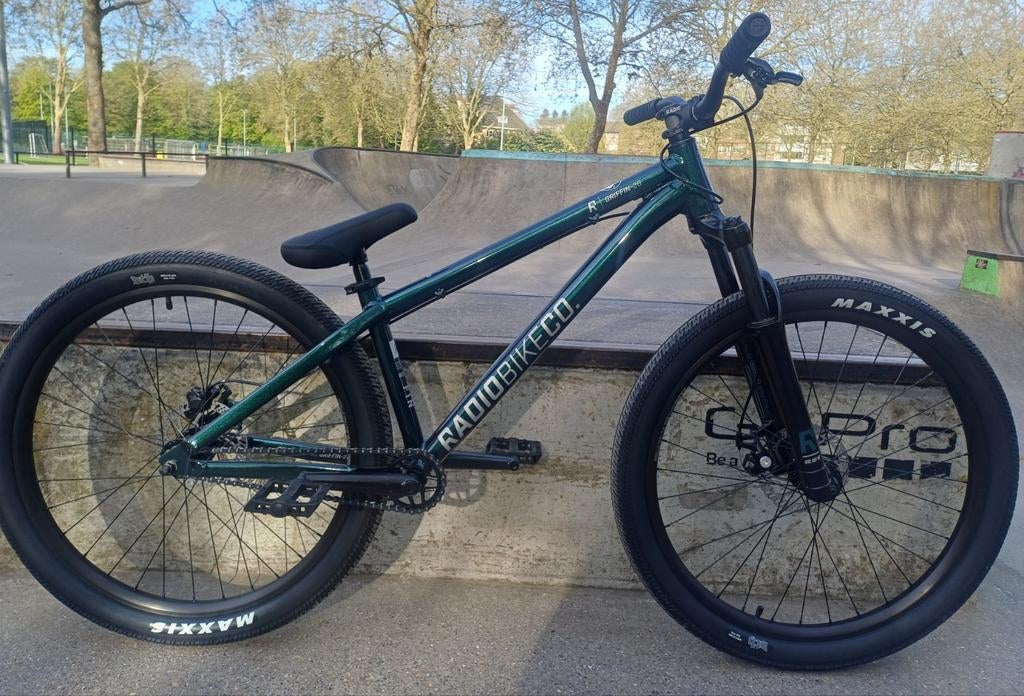 RadioBike Dirtjumper Pro, Ophalen, 24 inch of meer, Stuur 360° draaibaar, Nieuw