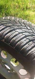 Jantes VW Caddy + 2 pneus d'hiver, Autos : Pièces & Accessoires, Pneus & Jantes, Pneus hiver, Véhicule de tourisme, Autres dimensions