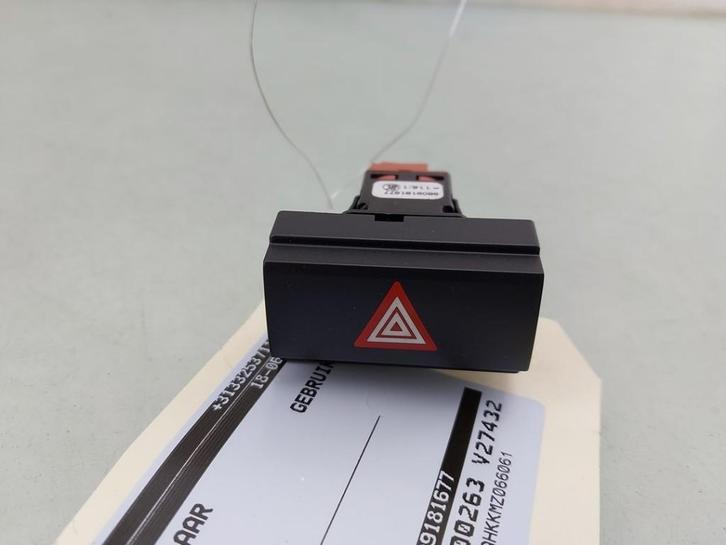 COMMUTATEUR DE FEUX DE DETRESSE Opel Vivaro, Autos : Pièces & Accessoires, Tableau de bord & Interrupteurs, Opel, Utilisé