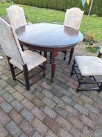 Antieke tafel en stoelen, Ophalen