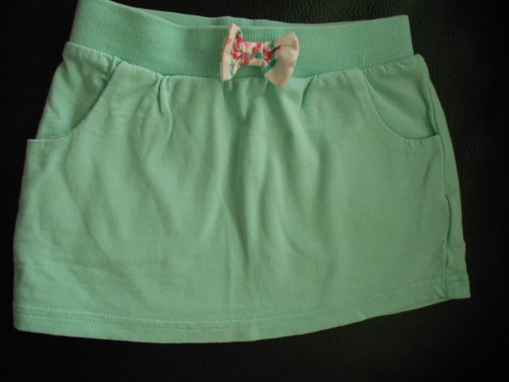 jupe vert clair avec marque 92/98 Girls, Enfants & Bébés, Vêtements enfant | Taille 92, Robe ou Jupe, Enlèvement ou Envoi, Utilisé