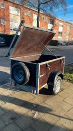 Aanhangwagen gesloten 750kg met fietsendrager, Ophalen, Zo goed als nieuw