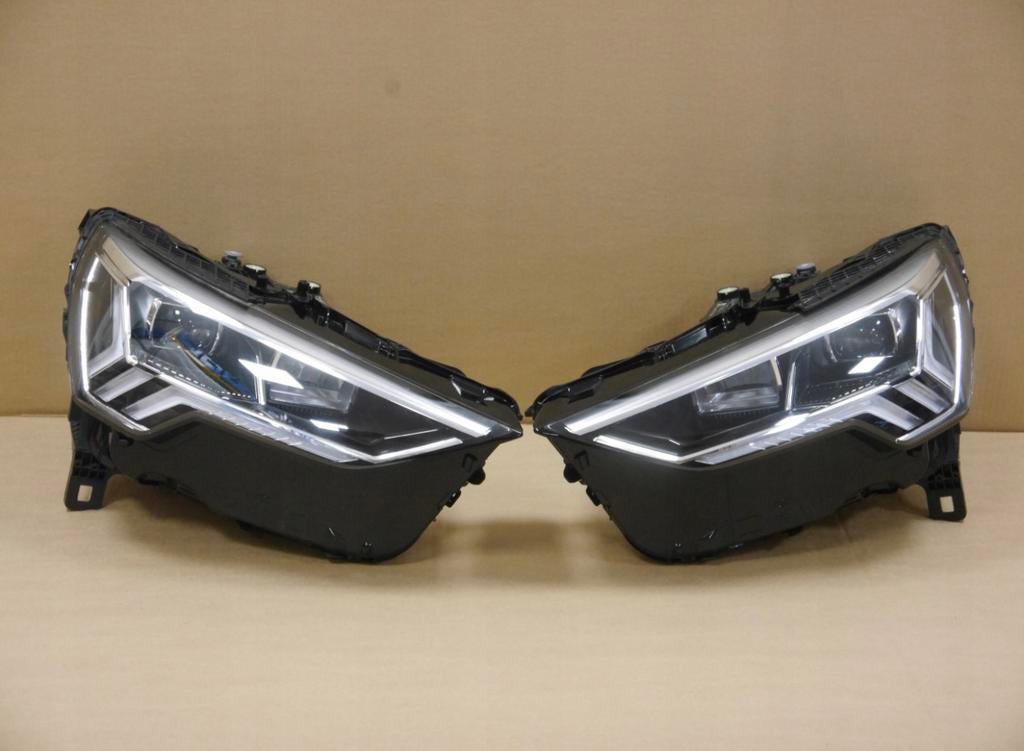 Audi Q3 83 A koplampen links rechts 83A941033 83A941034, Ophalen, Audi