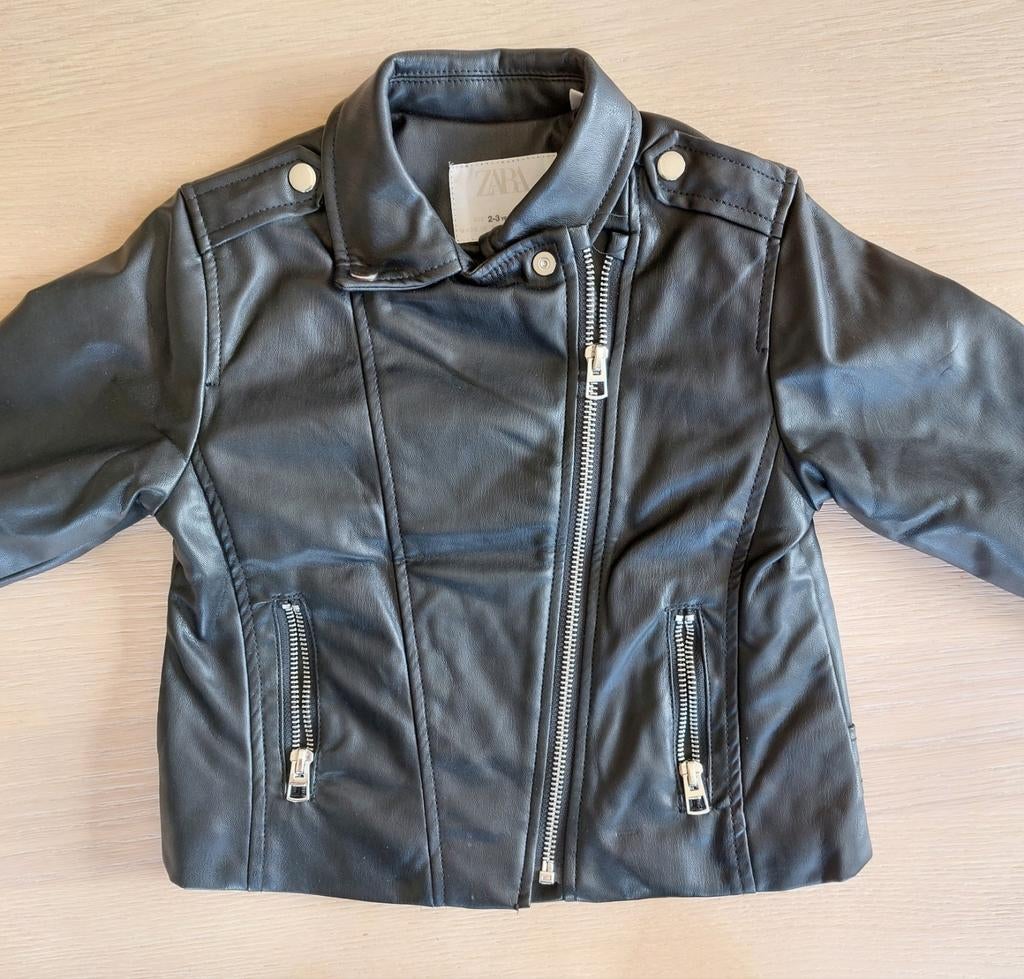 Lederlook jasje maat 98, Kinderen en Baby's, Kinderkleding | Maat 98, Ophalen