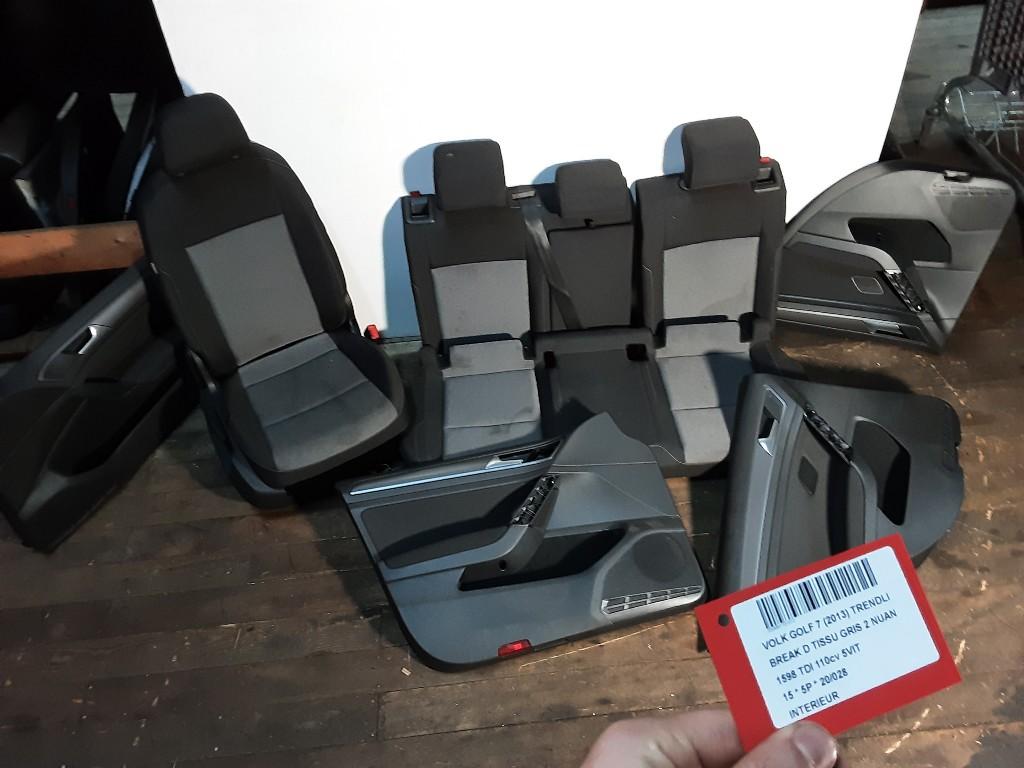 INTERIEUR COMPLET Golf VII Variant (AUVV) (5Q4881106M), Volkswagen, Mevr. I. Hauben, Utilisé, Rue de l'Espoir 34 34
4030  GRIVEGNÉE, BE