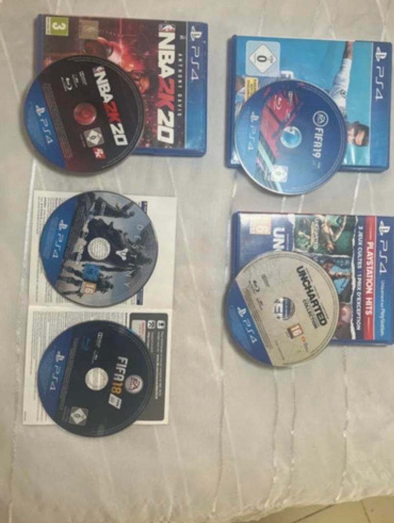 Lot jeux PS4: Uncharted + NBA 2K20 + FIFA + Bonus, Consoles de jeu & Jeux vidéo, Enlèvement ou Envoi, Comme neuf
