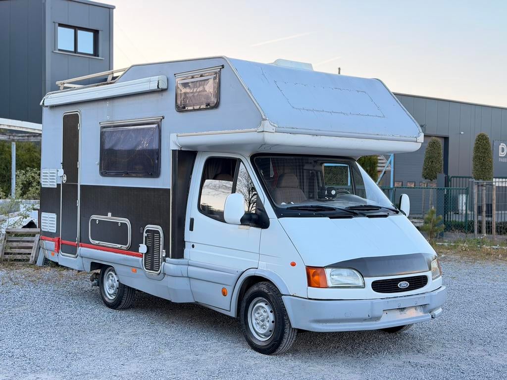 MOBILHOME/Ford-transit 2.4 195.000km 6plaats / gekeurd vww, Caravanes & Camping, Toilette à cassette, Système audio, Diesel, Particulier