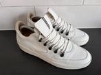 Floris van Bommel sneakers maat 9.5 / 43.5, Wit, Ophalen of Verzenden, Zo goed als nieuw, Sneakers