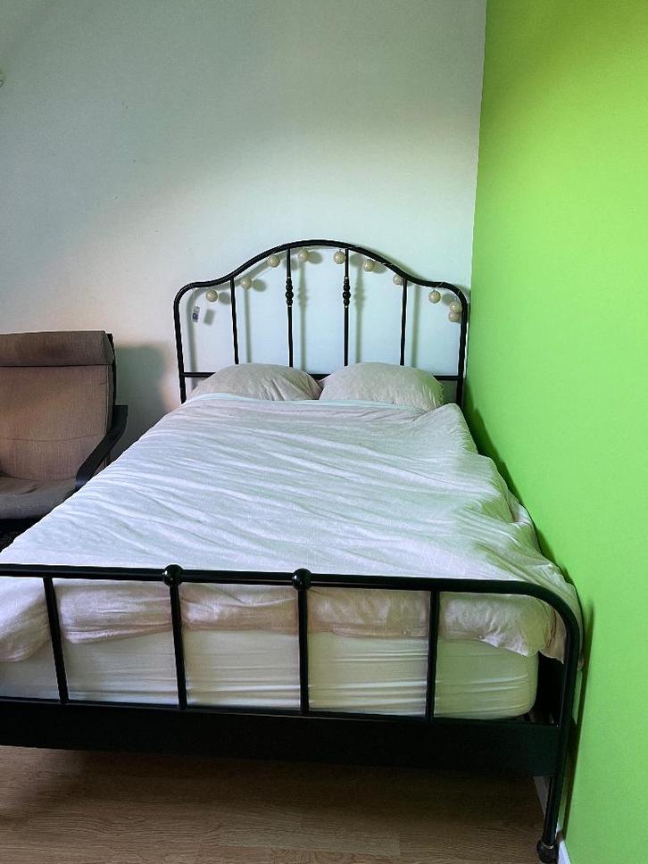 Lit IKEA 140x200 cm (lit double) avec matelas et sommiers, Maison & Meubles, Chambre à coucher | Lits, Utilisé, Queen size, 140 cm