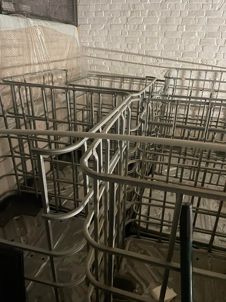 IJzeren kooi, Ophalen of Verzenden, Gebruikt