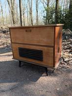 Vintage muziek kastje retro design, Dieren en Toebehoren, Ophalen