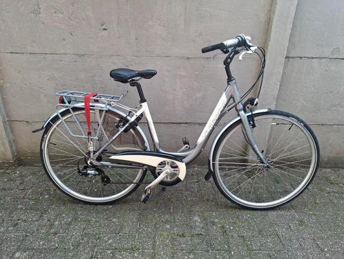 damesfiets minerva in zeer goede en perfecte staat, Fietsen en Brommers, Fietsen | Dames | Damesfietsen, Zo goed als nieuw, Versnellingen