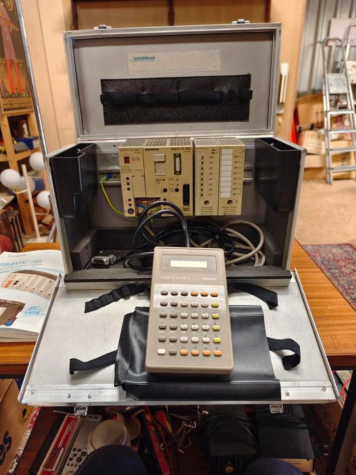 Complete Siemens SIMATIC S5-100U PLC set in originele koffer, Verzamelen, Elektronische Apparatuur, Ophalen of Verzenden