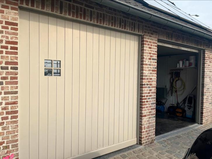 Stevige garagepoorten mét motoren  2 stuks, Tuin en Terras, Tuinpoorten, Zo goed als nieuw, Ophalen
