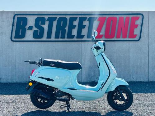 JOUW ZOMER, JOUW SCOOTER! GTS Bravo retro blue, Fietsen en Brommers, Snorfietsen en Snorscooters, Nieuw, Ophalen