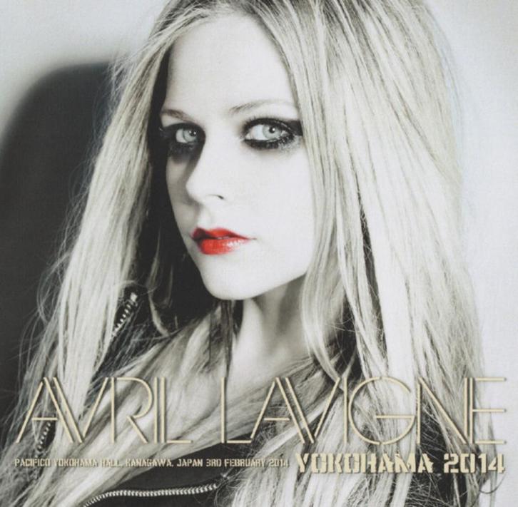 2 CD's Avril LAVIGNE - Live in Yokohama 2014, Cd's en Dvd's, Cd's | Pop, Nieuw in verpakking, 2000 tot heden, Verzenden