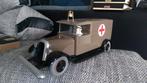 ZELDZAME AMBULANCE TINTIN AROUCHEFF, Verzamelen, Stripfiguren, Ophalen of Verzenden, Kuifje, Nieuw, Overige typen