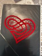 Mij kantwerk hartje, Hobby en Vrije tijd, Ophalen, Zo goed als nieuw, Klos(sen)