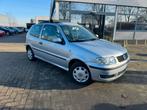 Vw polo automaat benzine met keuring verkoop en garantie, Zwart, 4 cilinders, Leder en Stof, Bedrijf