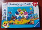 Ravensburger: puzzel 2x24 stukjes "baby shark" (als nieuw), Comme neuf, 10 à 50 pièces, 4 à 6 ans, Enlèvement ou Envoi