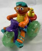 Sesamstraat Fisher Price Ernie driewieler waterfiets figuur, Kinderen en Baby's, Verzenden, Zo goed als nieuw