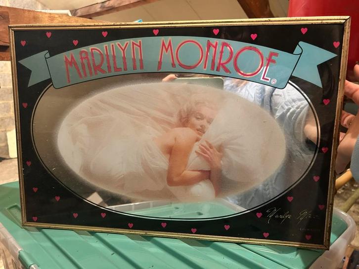 Marilyn Monroe spiegel met gouden kader (30x45 cm), Huis en Inrichting, Woonaccessoires | Spiegels, Zo goed als nieuw, Ophalen