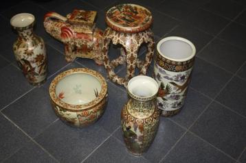 Ensemble de 6 vases chinois en porcelaine reproduction beschikbaar voor biedingen