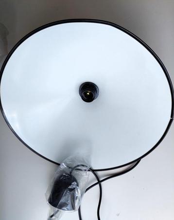 hanglamp doorsnede 39 cm boven rood onder wit nieuw voor E27
