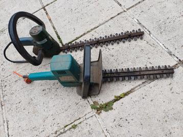 2 heggenscharen / haagscharen in werkende staat - 20€/stuk beschikbaar voor biedingen
