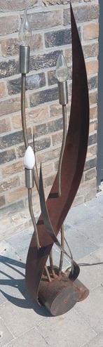 Lamp, Ophalen