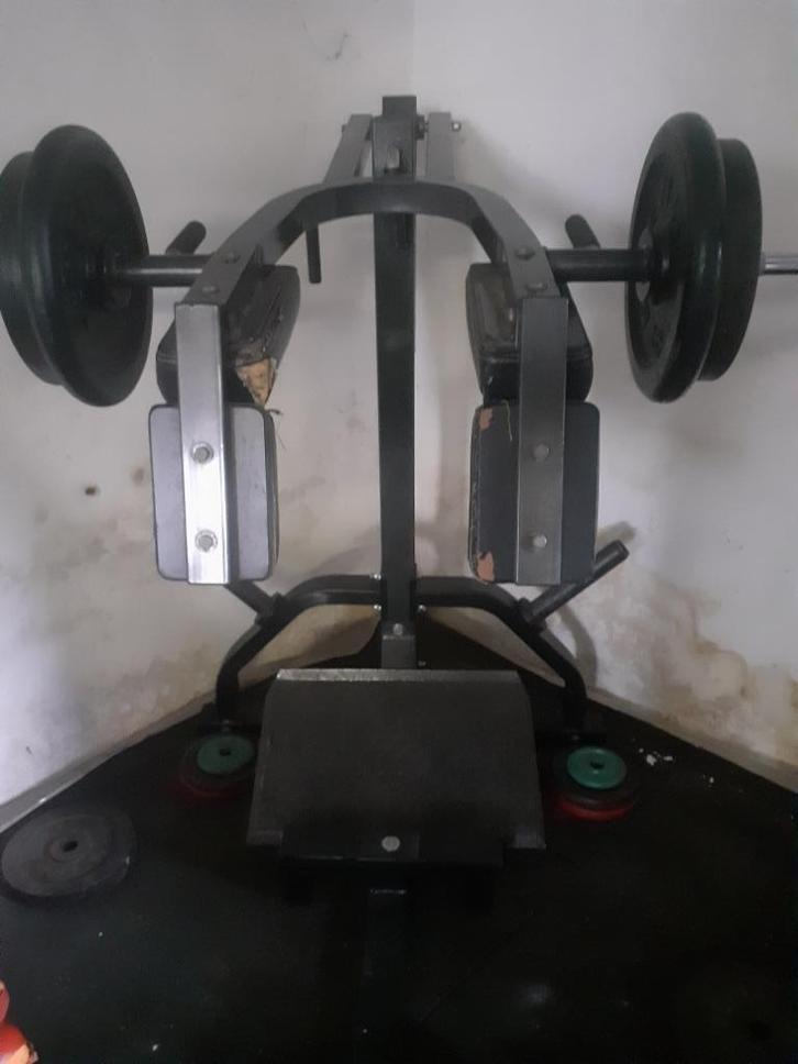 Powertech Squat/Calves machine, Sport en Fitness, Fitnessapparatuur, Ophalen
