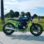 Kawasaki GPZ550 caferacer, Motos, Motos | Kawasaki, Particulier